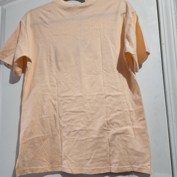 Adorable and comfortable t-shirt from Byegreis. - Picture 4 of 5